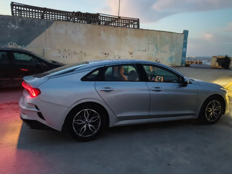 Kia K5 - Photo 10