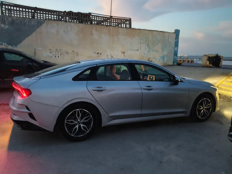 Kia K5 - Photo 9