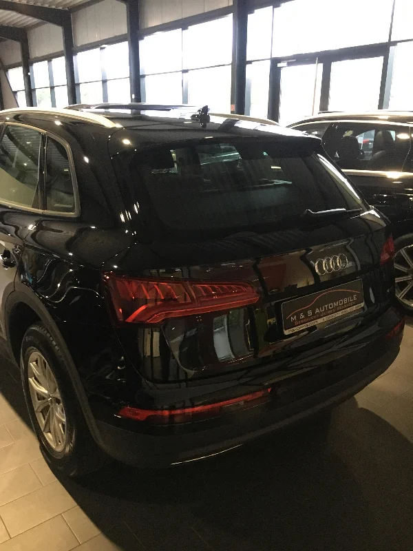 Audi Q5 - Photo 4