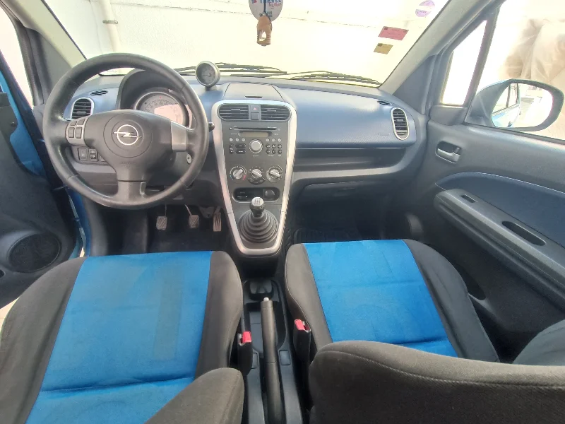Opel Agila - Photo 2