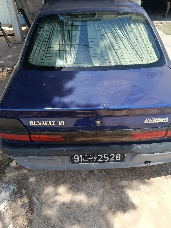 Renault R19 - Photo 4