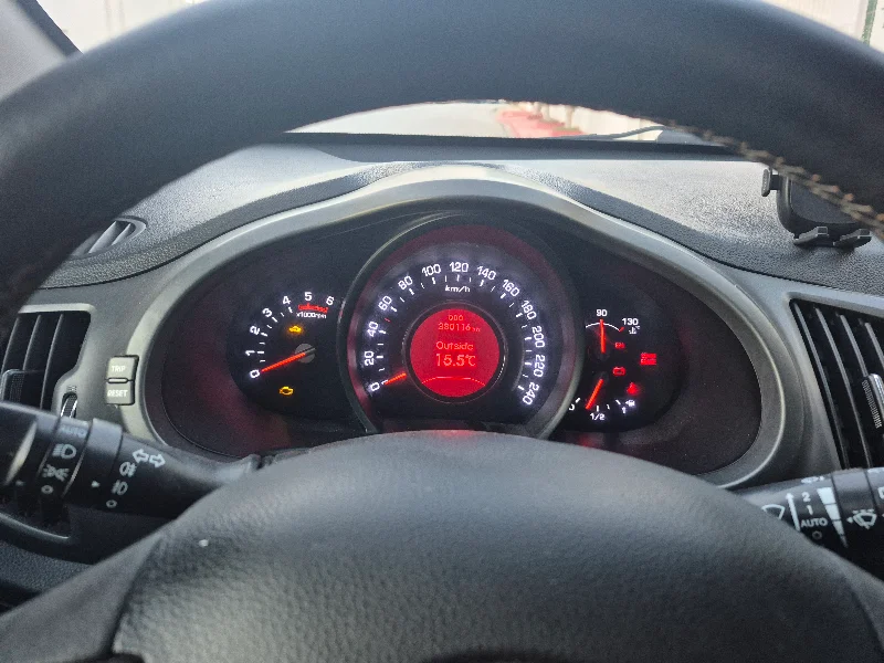 Kia SPORTAGE - Photo 9