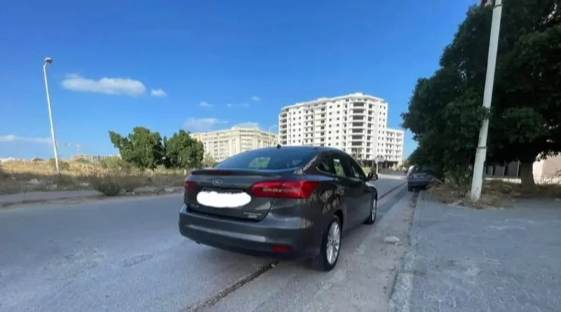 Ford FOCUS - Photo 3