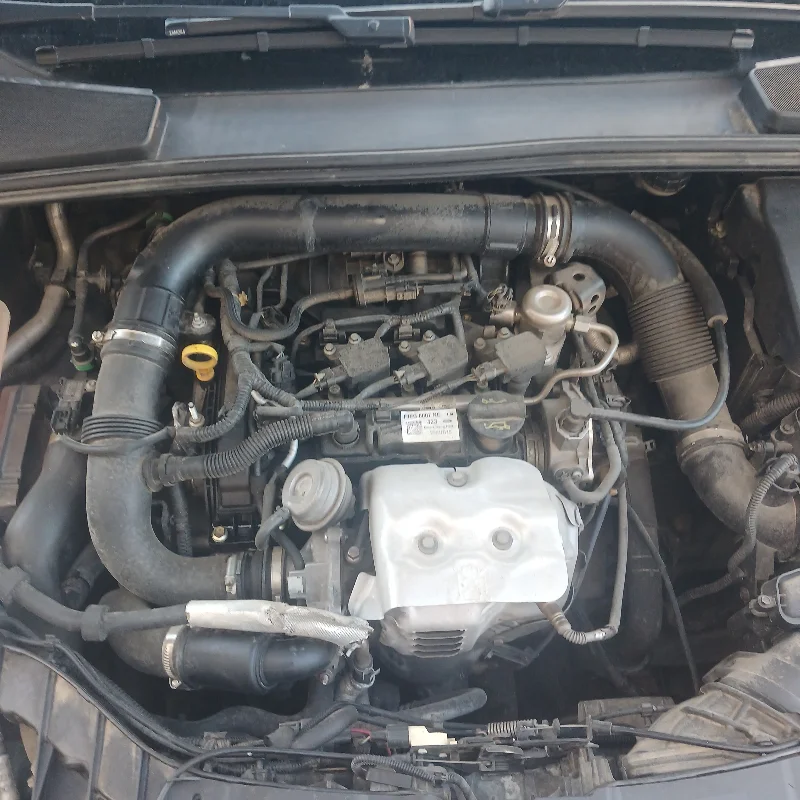 Ford FOCUS - Photo 2