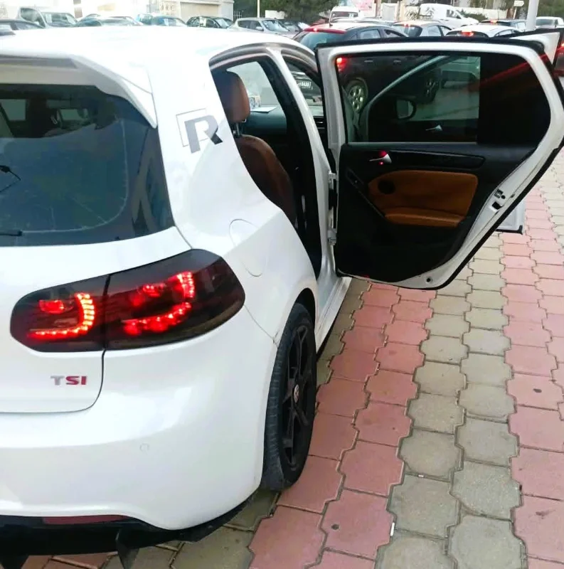 Volkswagen Golf 6 - Photo 11