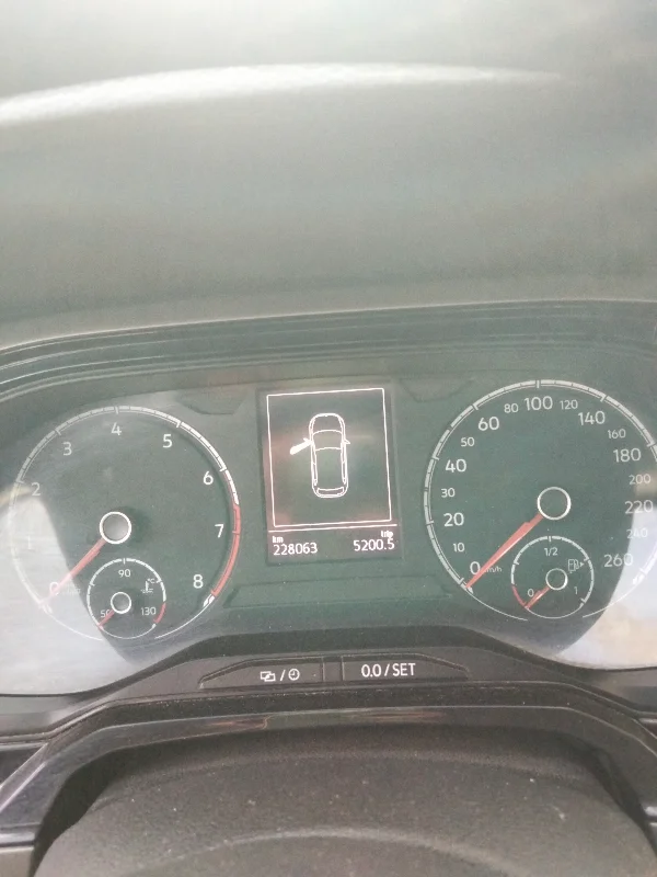 Volkswagen Polo - Photo 3