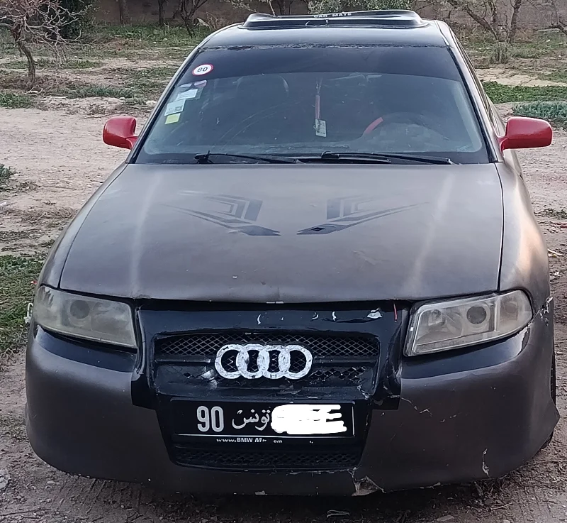 Audi A4 1999 Essence