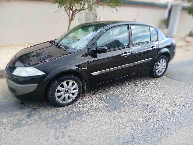 Renault Megane - Photo 6