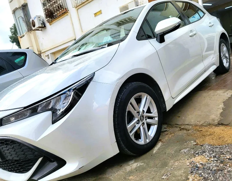 Toyota Corolla - Photo 2