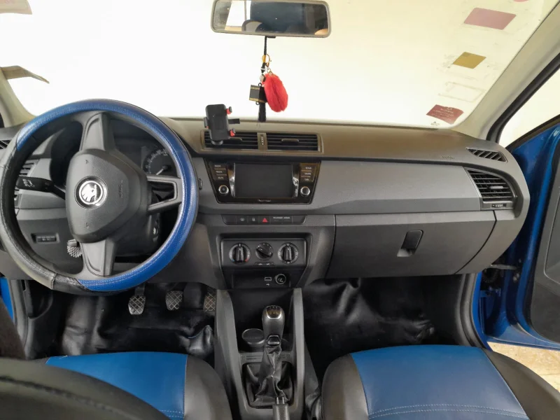 Skoda Fabia - Photo 2