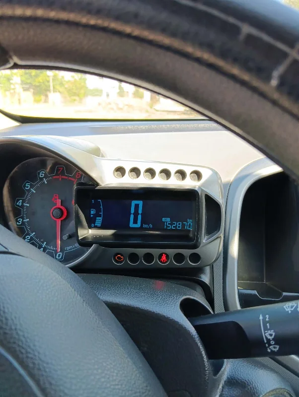 Chevrolet SONIC - Photo 3