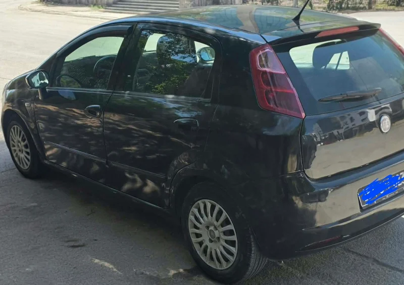 Fiat GRANDE PUNTO - Photo 3