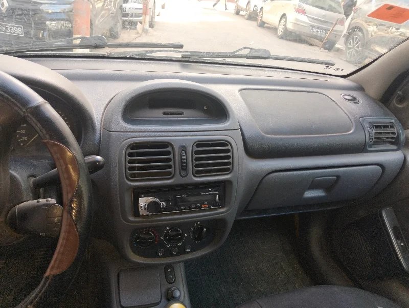 Renault Clio - Photo 7