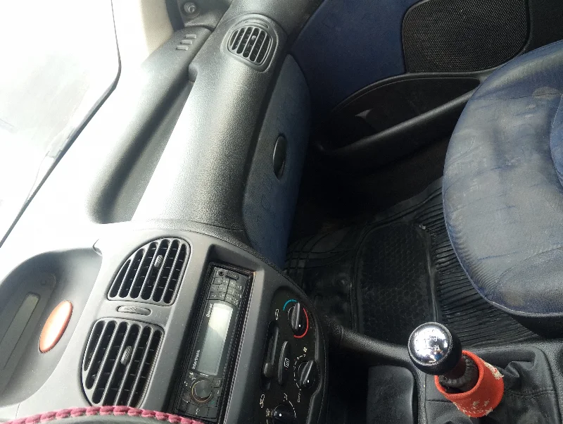 Peugeot 206 - Photo 9