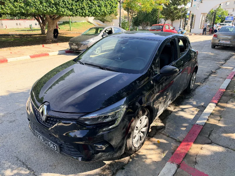 Renault Clio 2023 Essence