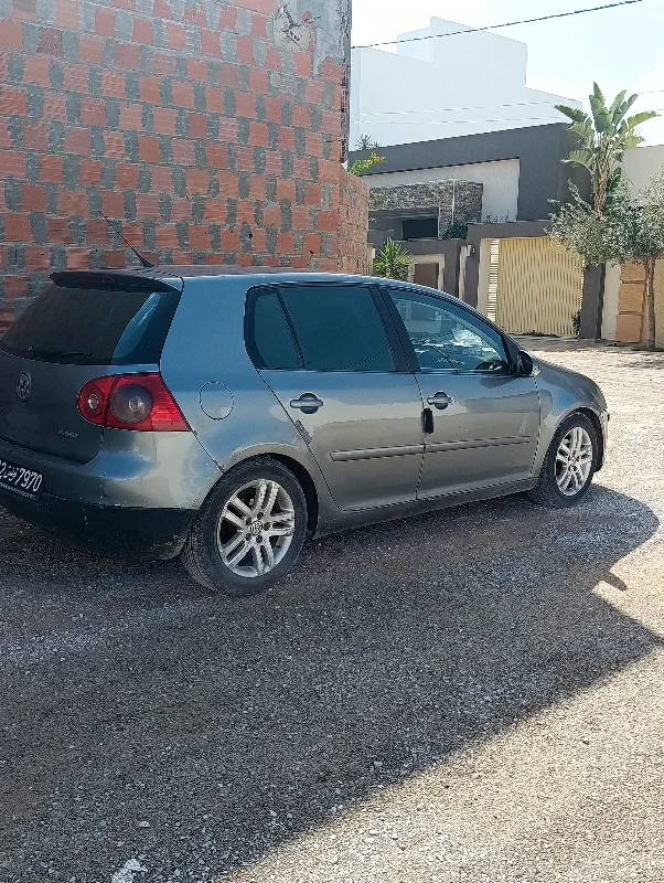 Volkswagen Golf - Photo 9
