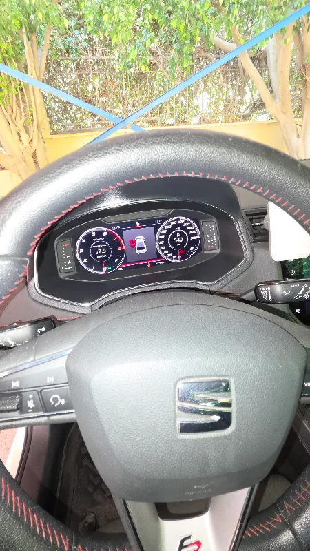 Seat Ibiza - Photo 4
