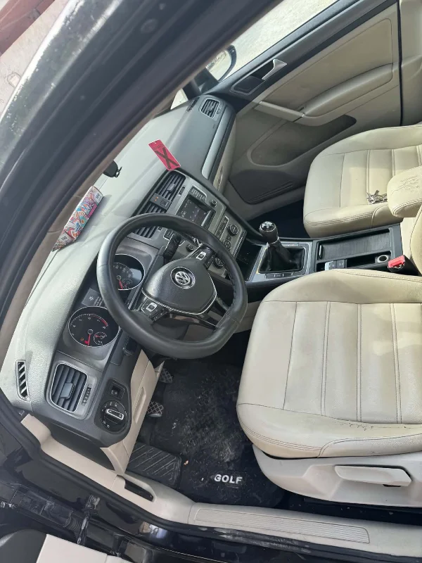 Volkswagen Golf - Photo 6