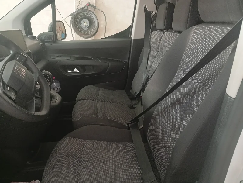 Fiat DOBLO - Photo 7