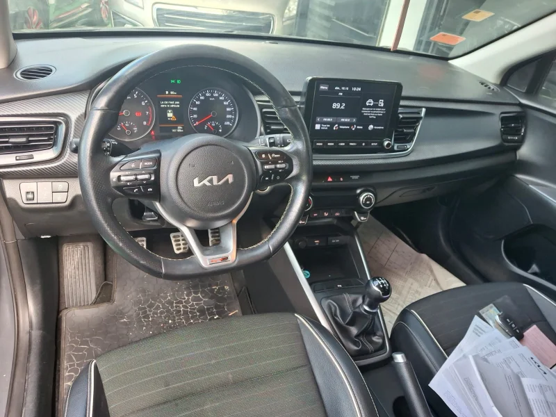 Kia RIO - Photo 7
