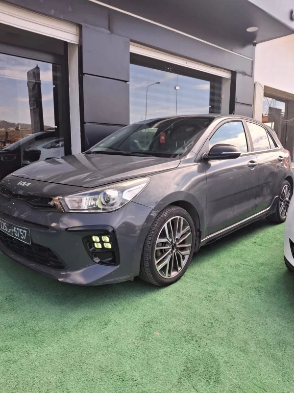 Kia RIO - Photo 6