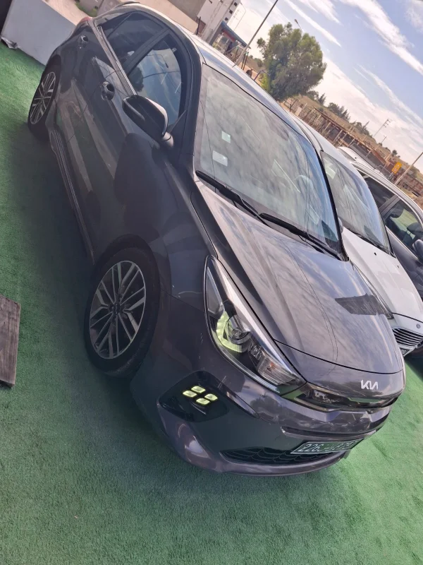 Kia RIO - Photo 4