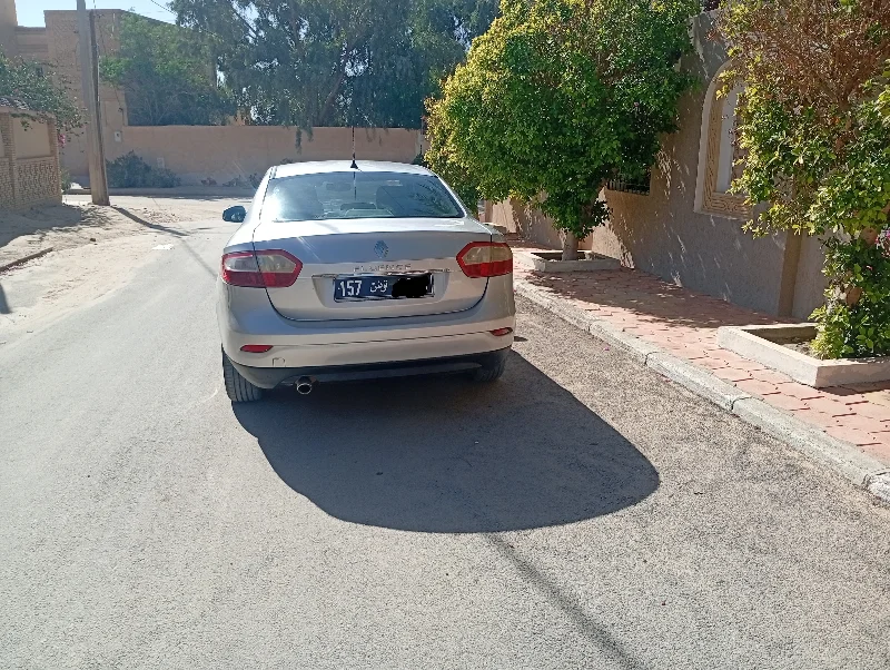 Renault Fluence - Photo 7