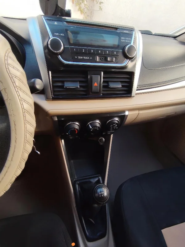Toyota Yaris - Photo 3