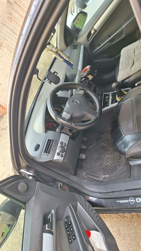 Opel Astra - Photo 4