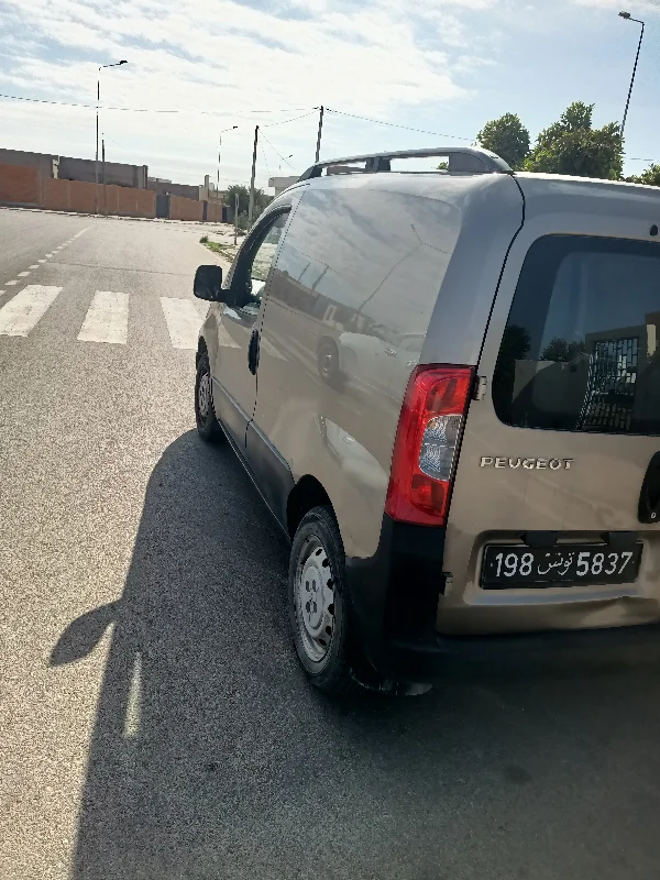 Peugeot Bipper Tepee - Photo 7