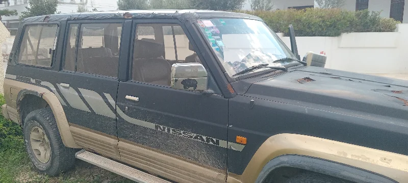 Nissan Patrol - Photo 4