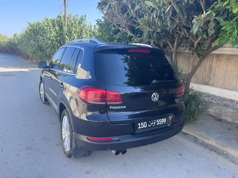 Volkswagen Tiguan - Photo 3