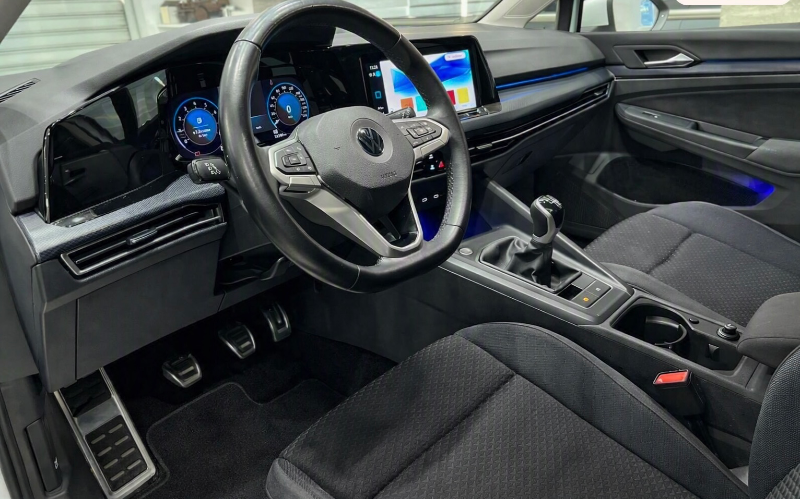 Volkswagen Golf - Photo 5