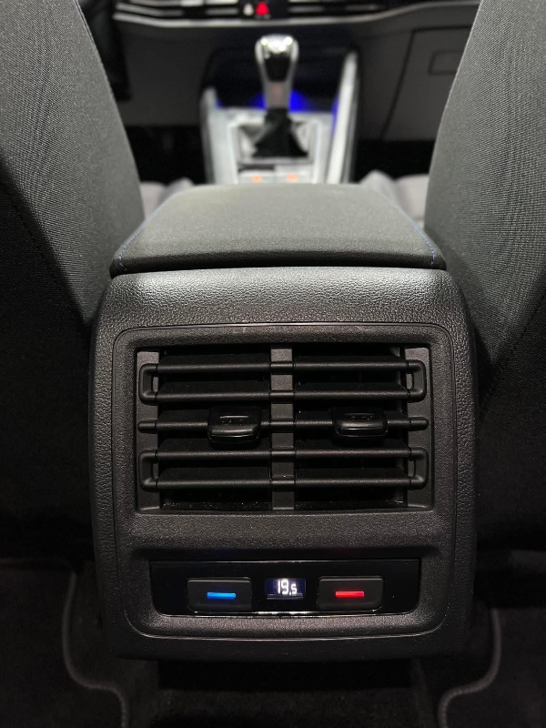 Volkswagen Golf - Photo 4