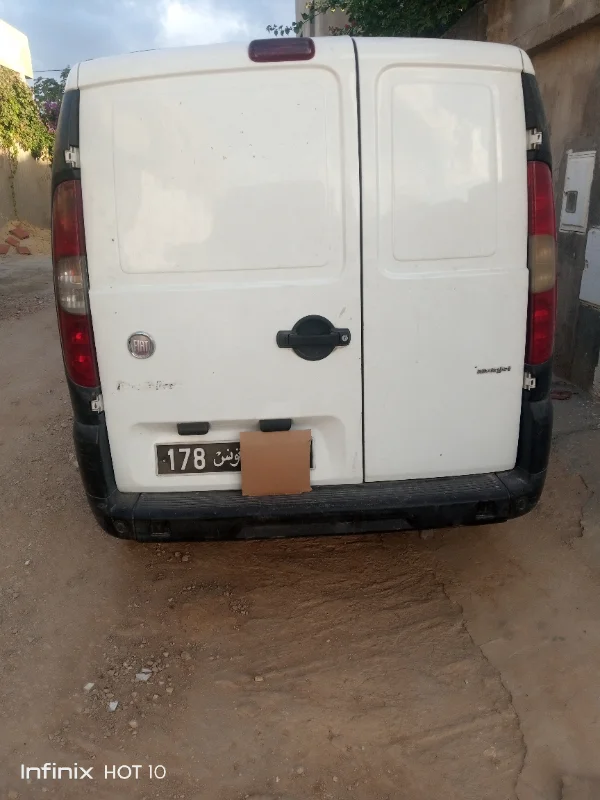 Fiat DOBLO - Photo 7