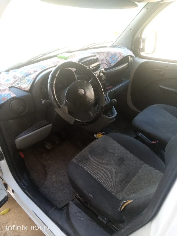 Fiat DOBLO - Photo 6