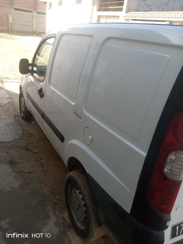 Fiat DOBLO - Photo 5