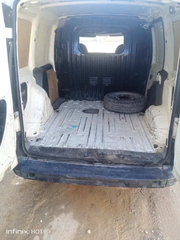 Fiat DOBLO - Photo 4