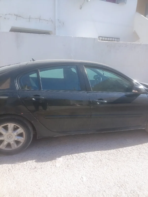 Renault Laguna - Photo 4