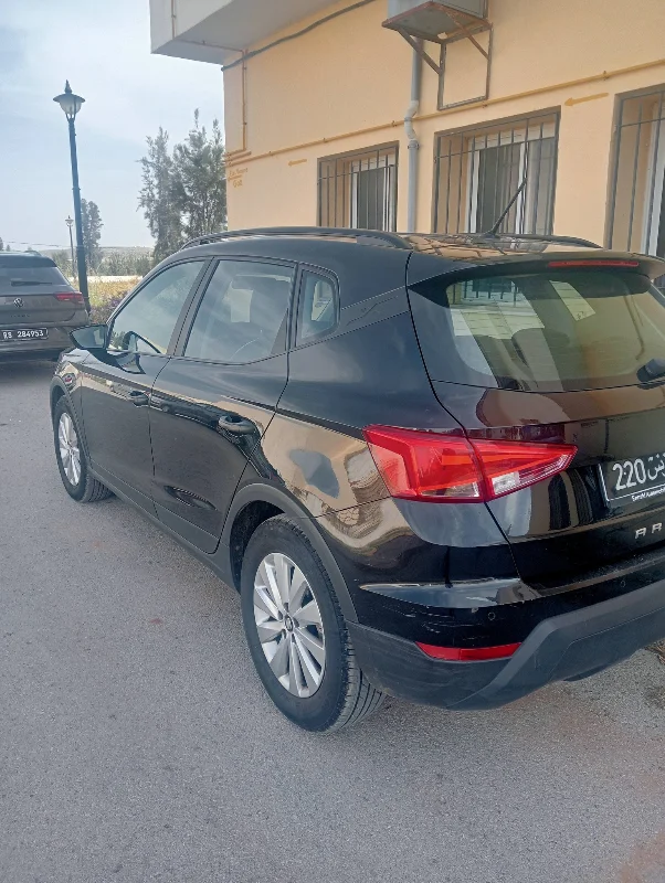 Seat Arona - Photo 9