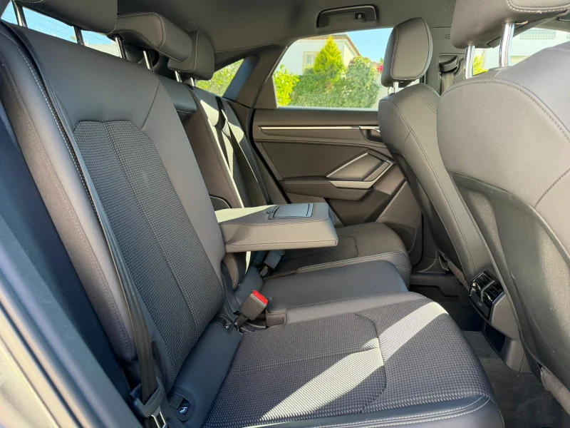 Audi Q3 - Photo 4