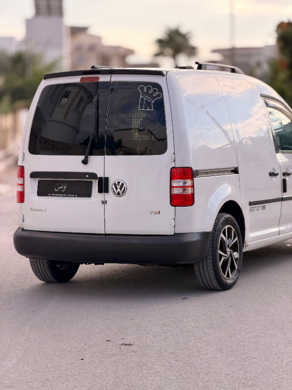 Volkswagen Caddy - Photo 9