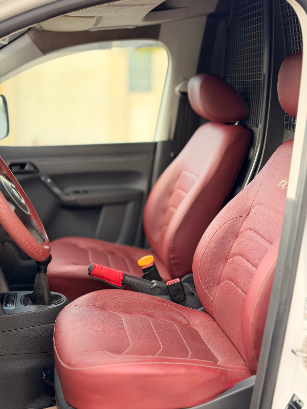 Volkswagen Caddy - Photo 6