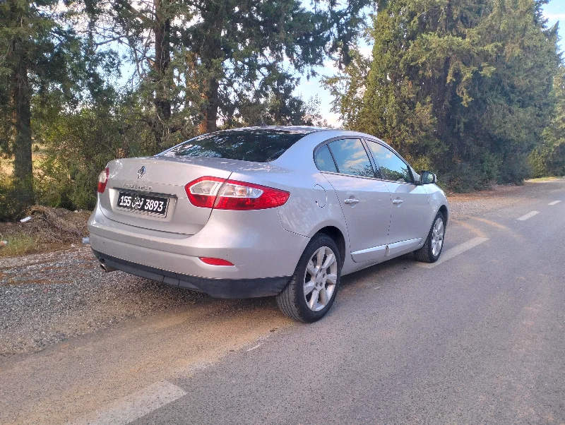 Renault Fluence - Photo 2
