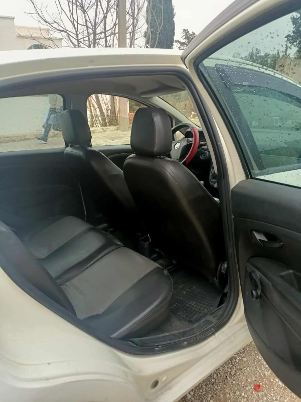 Fiat GRANDE PUNTO - Photo 3