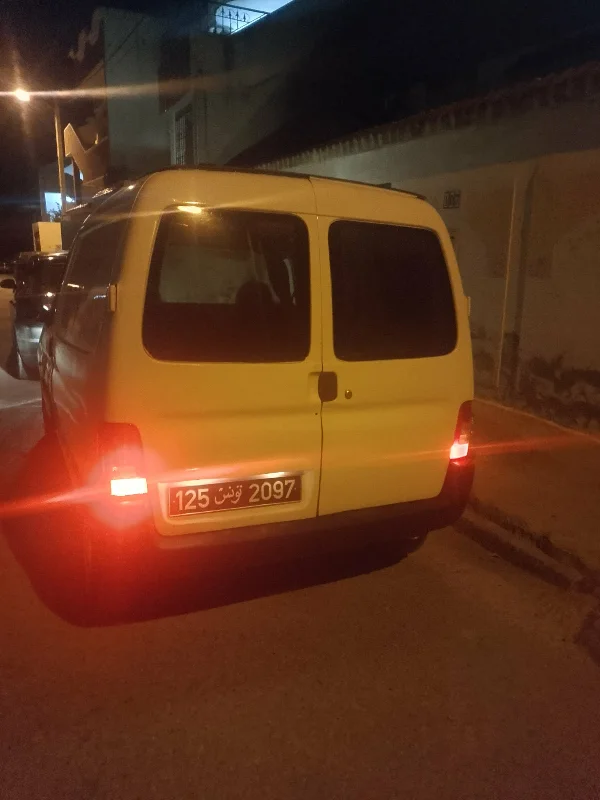 Citroen BERLINGO - Photo 2