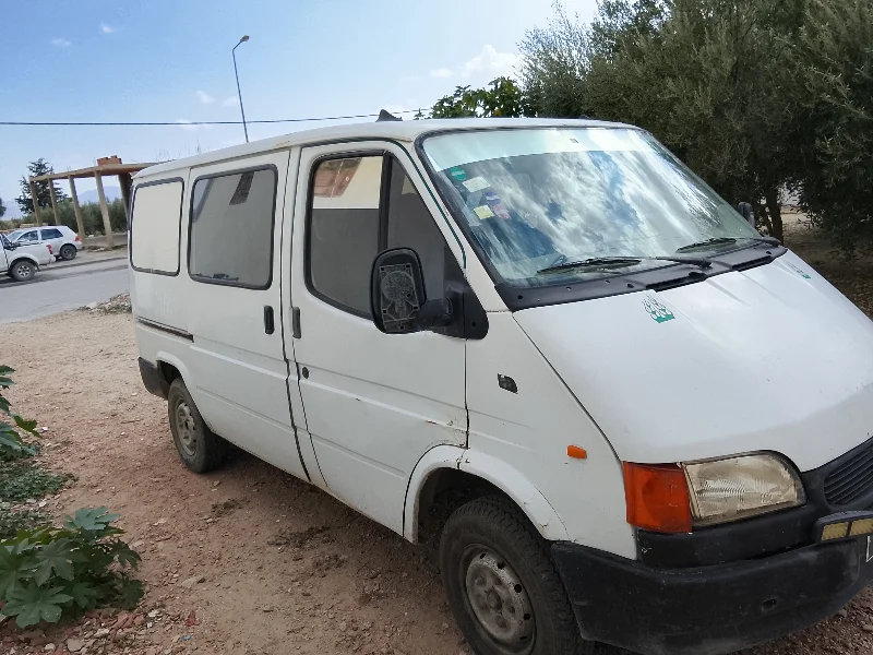 Ford TRANSIT - Photo 6