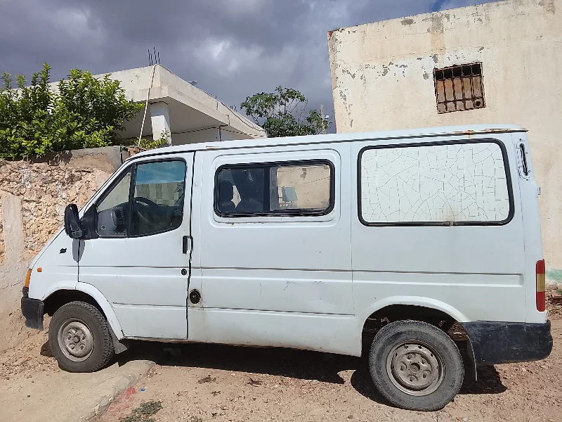 Ford TRANSIT - Photo 3