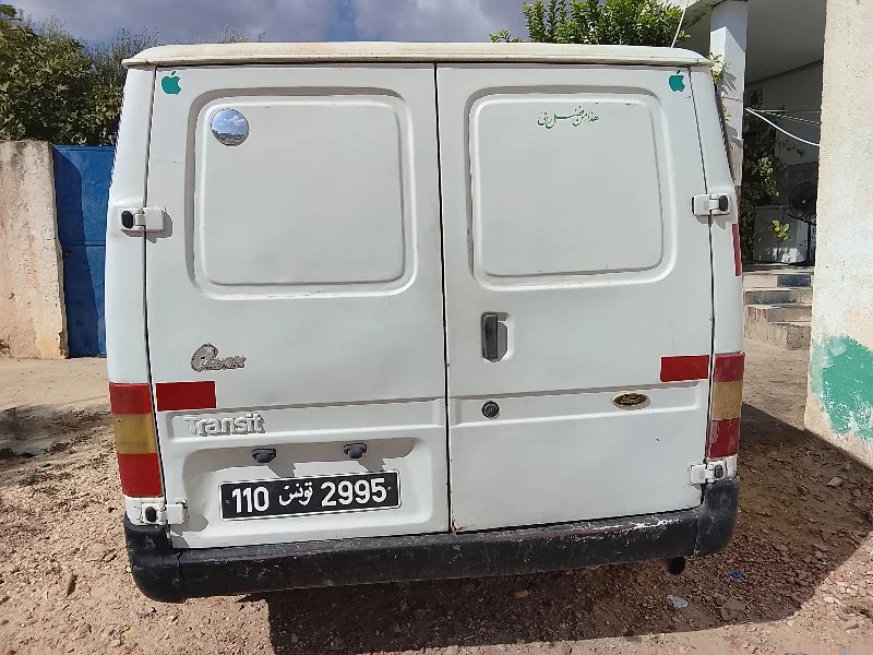 Ford TRANSIT - Photo 2