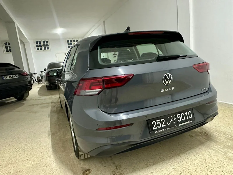 Volkswagen Golf 8 - Photo 4